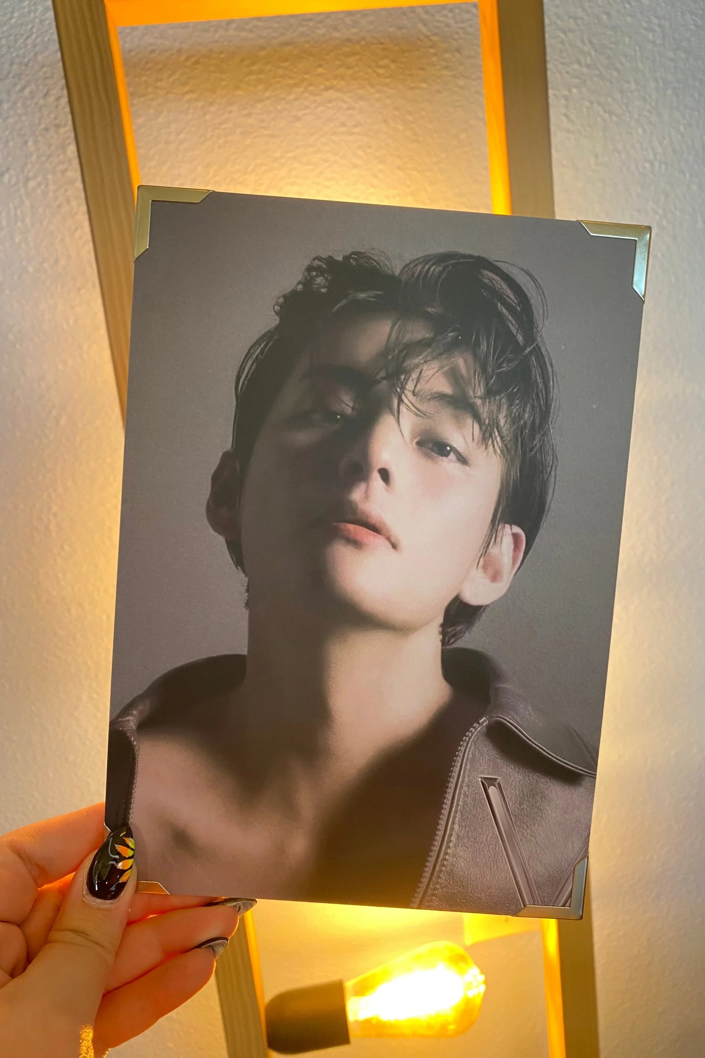 TaeHope Premium Photo